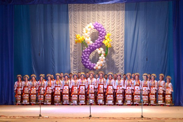 Свято весни, кохання, краси